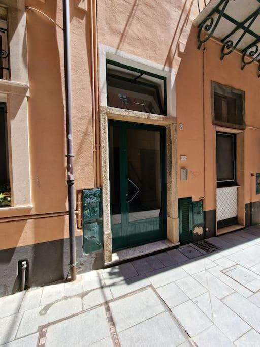 Silver Sands Finale Ligure - Traditional Apartment - 4 Beds & Terrace By The Beach Ngoại thất bức ảnh